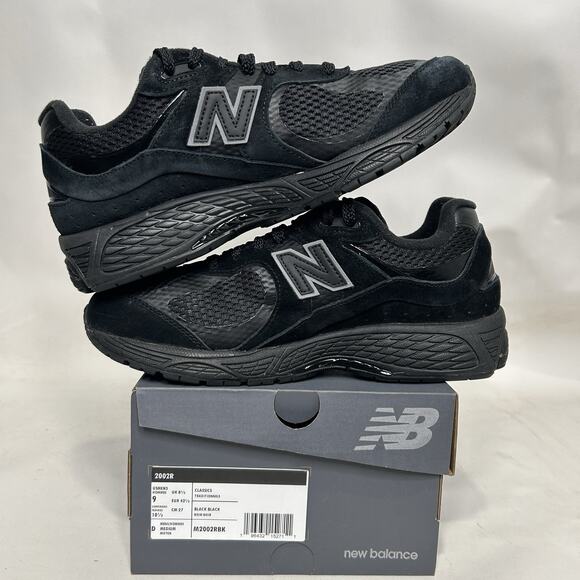 New Balance 2002R “Mesh Black Metallic” M2002WB - Picture 3 of 9